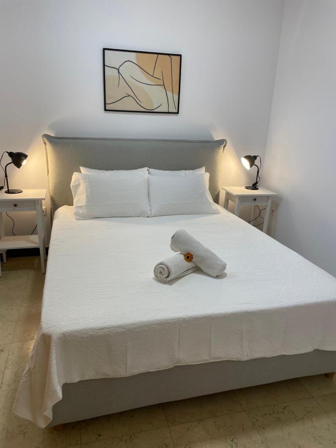 Paradise Apartments Nefeli Kalamáta Eksteriør bilde